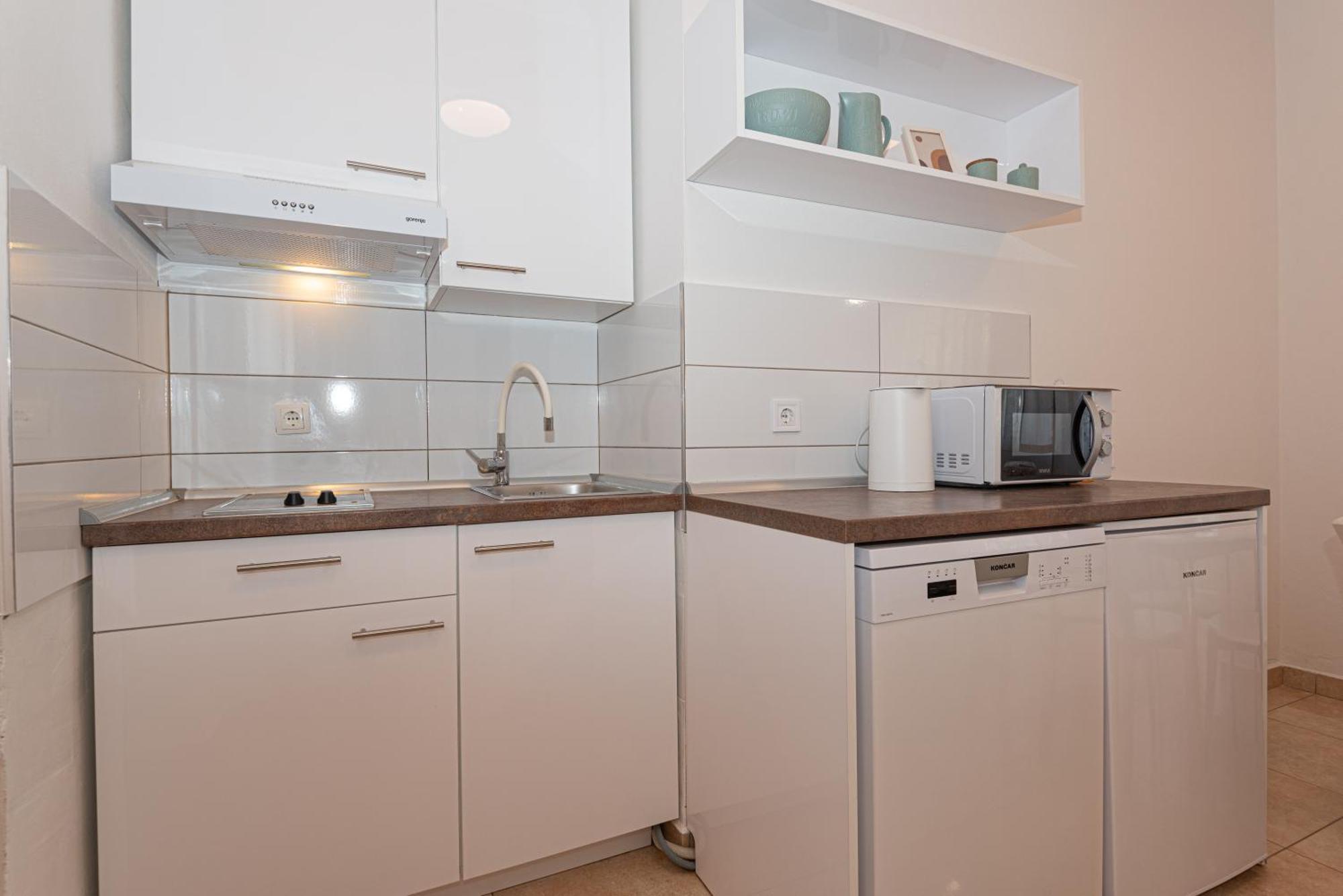 Apartments Lovric Vodice Exterior photo