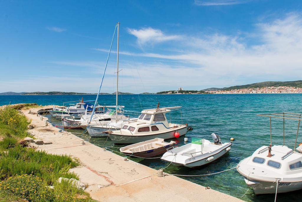 Apartments Lovric Vodice Exterior photo