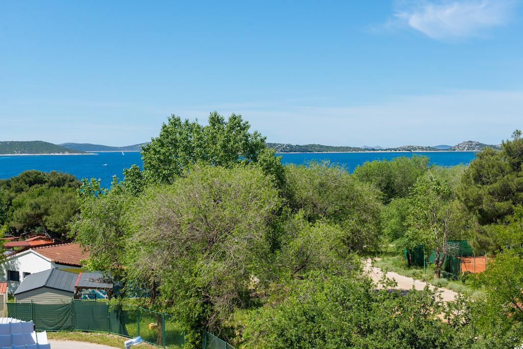 Apartments Lovric Vodice Exterior photo
